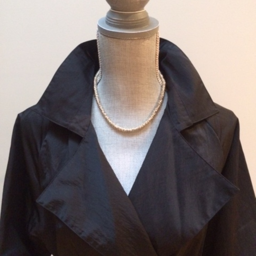 🌸 UCHUU BLACK TRENCH COAT NWOT - Picture 2 of 11